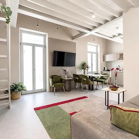 1 Bedroom Lovely In * זאדאר